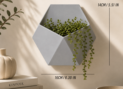 Levrane™ Geo Wall Planter